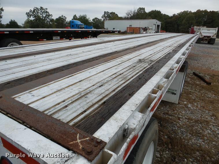 image for item DA8986 1998 Transcraft Eagle W2 flatbed trailer