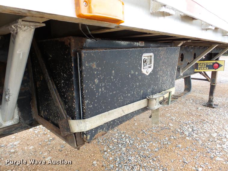 image for item DA8986 1998 Transcraft Eagle W2 flatbed trailer