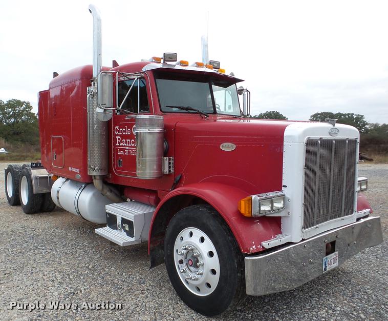 image for item DA8987 1996 Peterbilt 379 semi truck