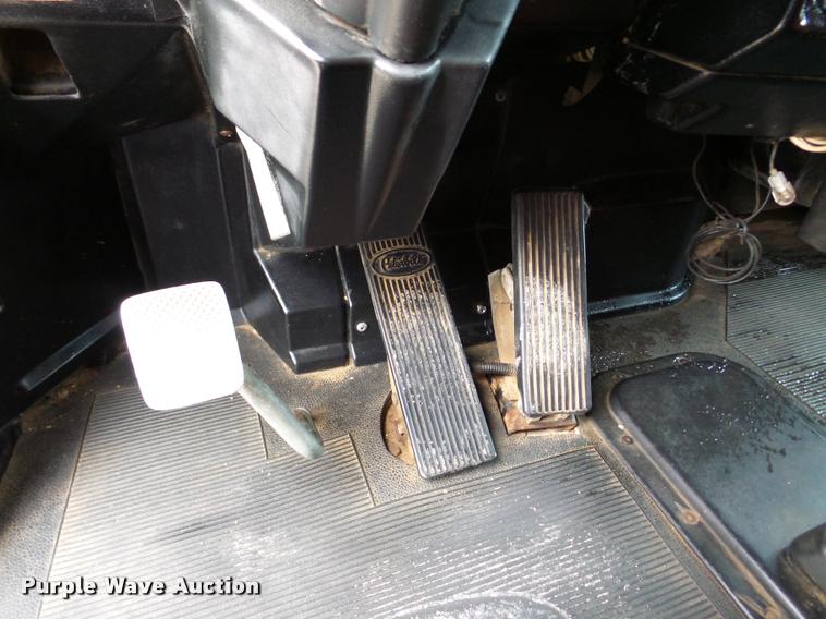 image for item DA8987 1996 Peterbilt 379 semi truck