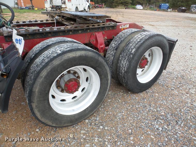 image for item DA8987 1996 Peterbilt 379 semi truck