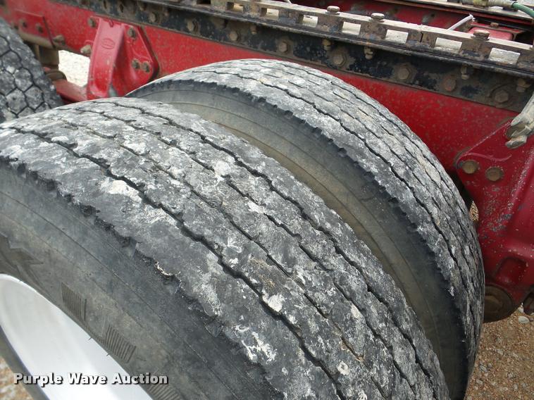 image for item DA8987 1996 Peterbilt 379 semi truck