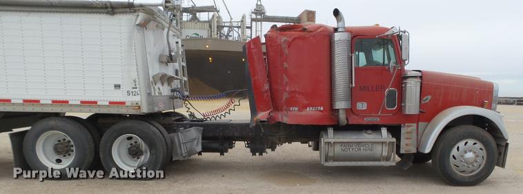 image for item DB1756 1998 Freightliner FLD semi truck