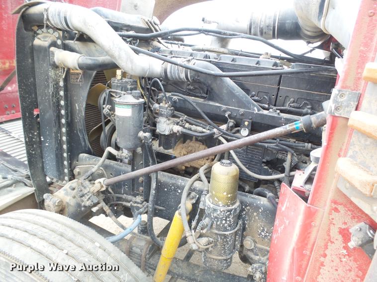 image for item DB1756 1998 Freightliner FLD semi truck