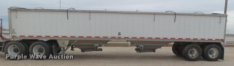 image for item DB1757 2001 Wilson DWH-400 double hopper grain trailer