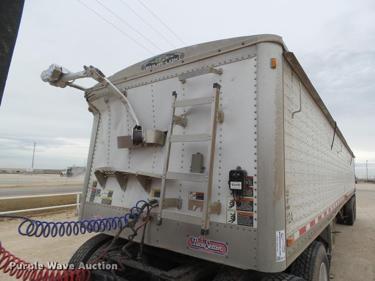 image for item DB1757 2001 Wilson DWH-400 double hopper grain trailer