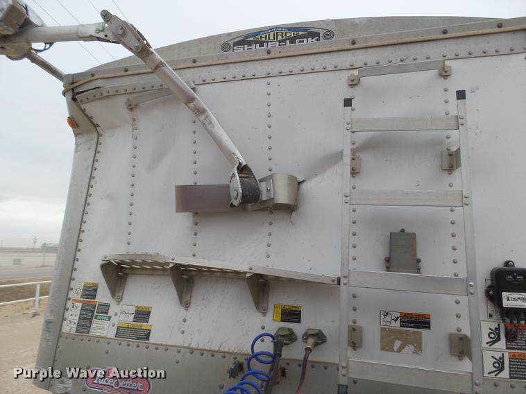 image for item DB1757 2001 Wilson DWH-400 double hopper grain trailer