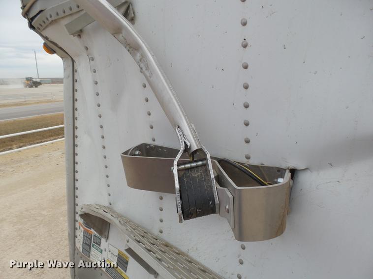 image for item DB1757 2001 Wilson DWH-400 double hopper grain trailer