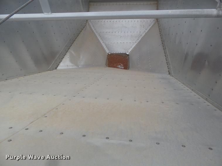 image for item DB1757 2001 Wilson DWH-400 double hopper grain trailer