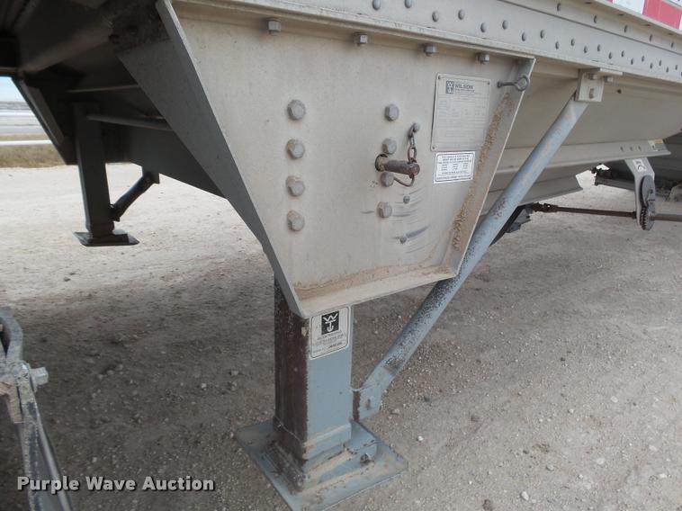image for item DB1757 2001 Wilson DWH-400 double hopper grain trailer