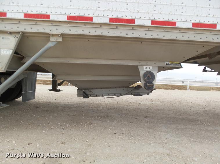 image for item DB1757 2001 Wilson DWH-400 double hopper grain trailer