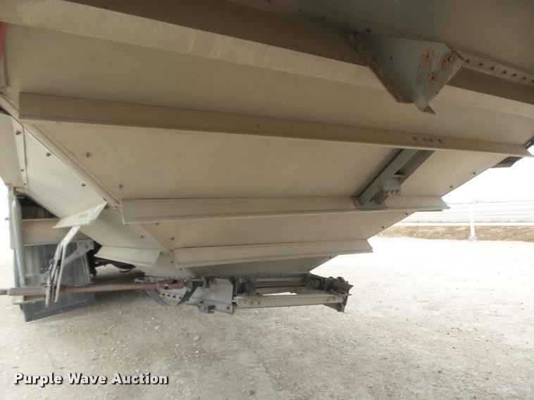 image for item DB1757 2001 Wilson DWH-400 double hopper grain trailer