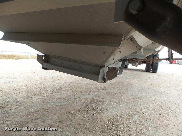 image for item DB1757 2001 Wilson DWH-400 double hopper grain trailer
