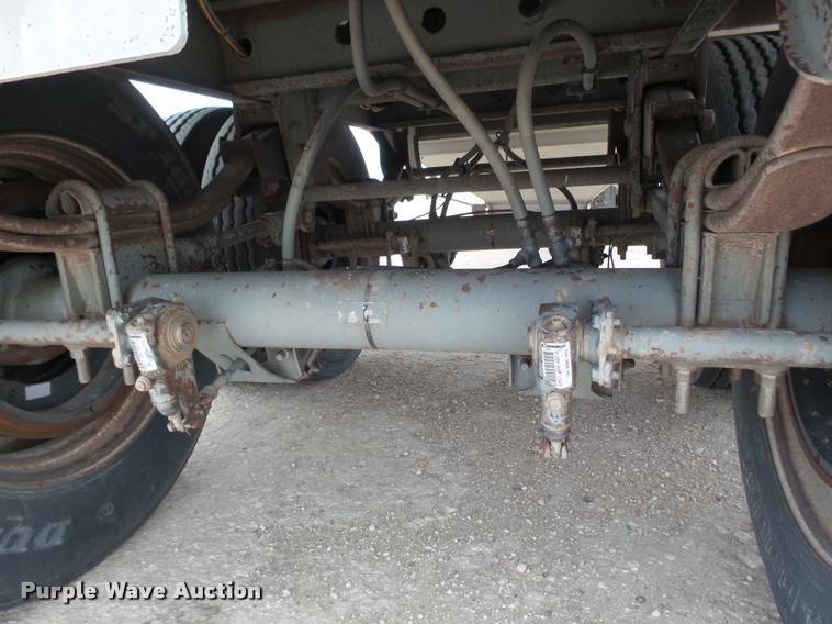 image for item DB1757 2001 Wilson DWH-400 double hopper grain trailer