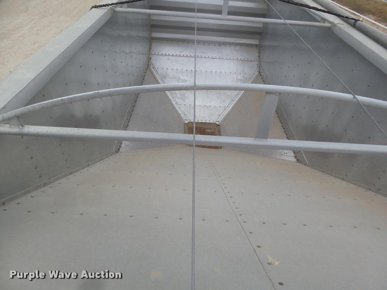 image for item DB1757 2001 Wilson DWH-400 double hopper grain trailer
