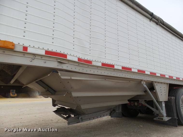 image for item DB1757 2001 Wilson DWH-400 double hopper grain trailer