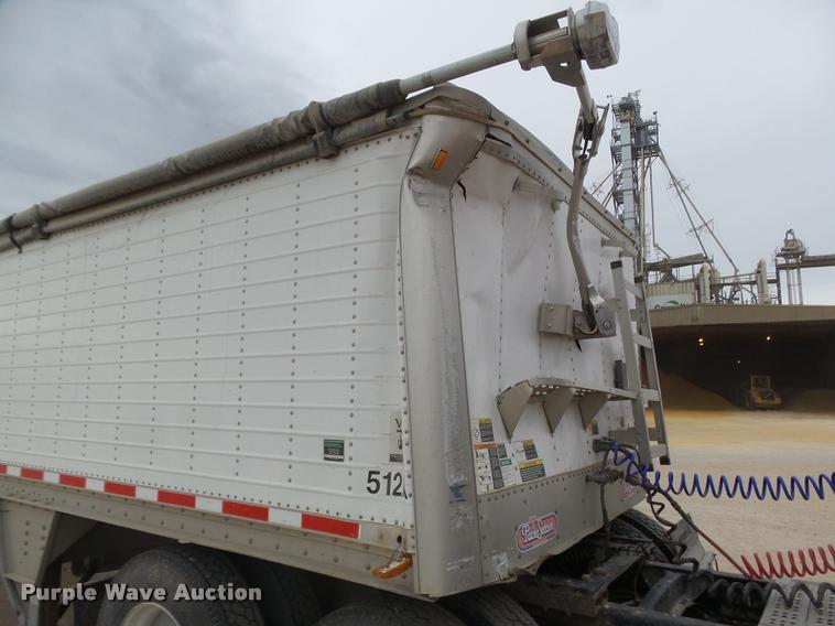 image for item DB1757 2001 Wilson DWH-400 double hopper grain trailer