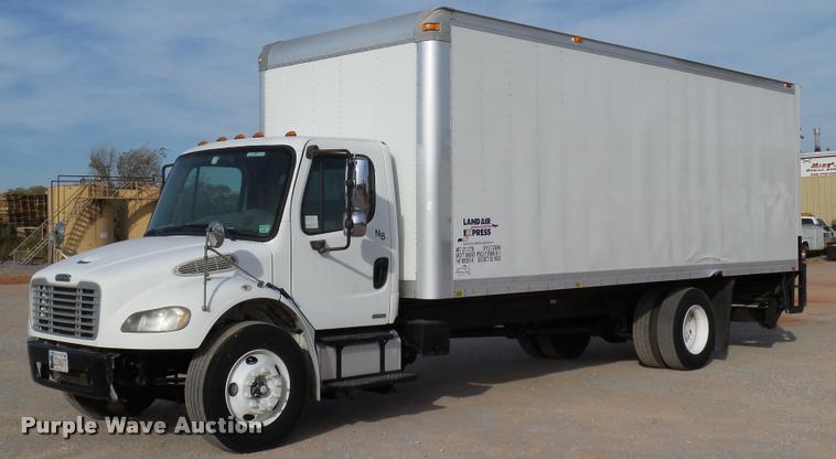 image for item DB4573 2007 Freightliner Business Class M2 box truck