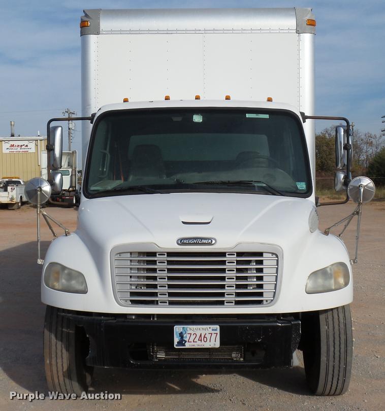 image for item DB4573 2007 Freightliner Business Class M2 box truck