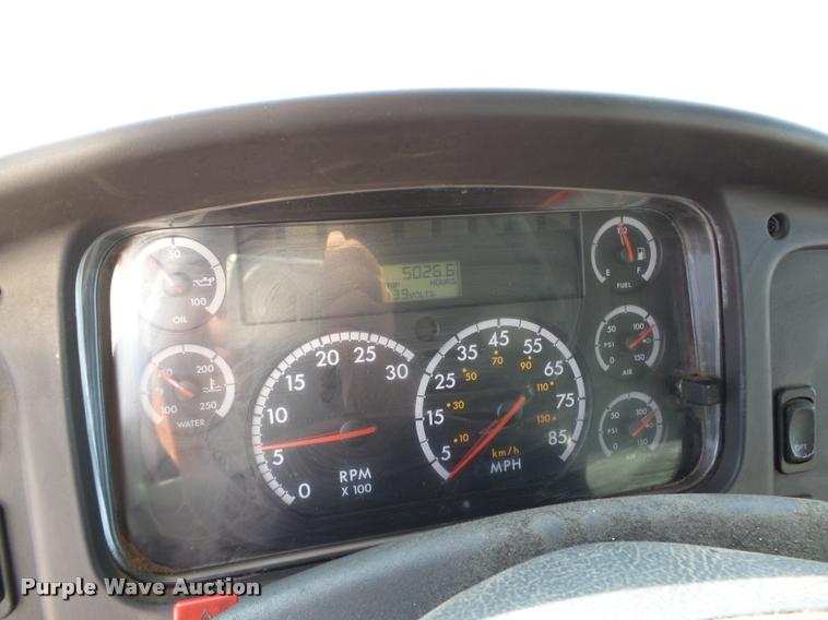 image for item DB4573 2007 Freightliner Business Class M2 box truck