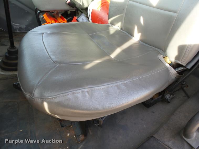 image for item DB4573 2007 Freightliner Business Class M2 box truck