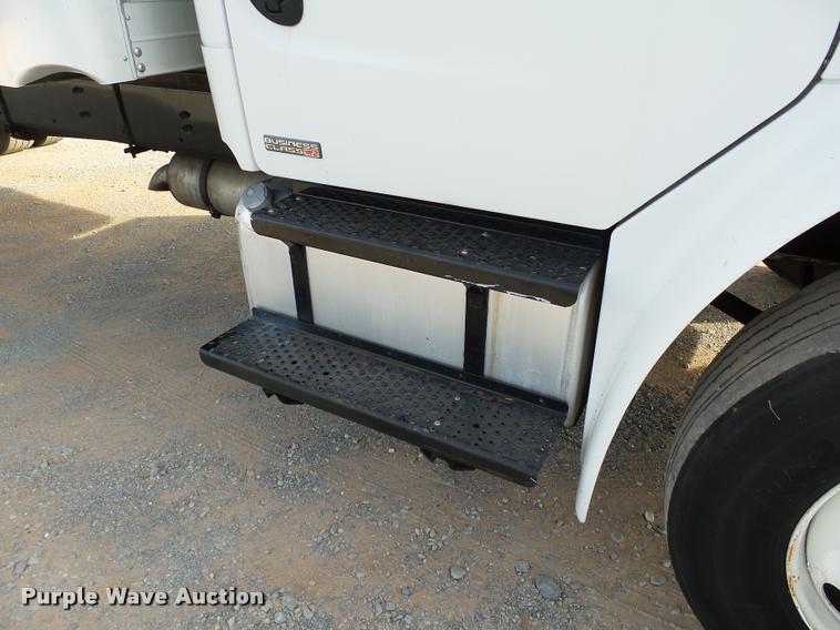 image for item DB4573 2007 Freightliner Business Class M2 box truck