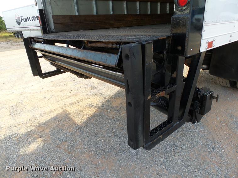 image for item DB4573 2007 Freightliner Business Class M2 box truck