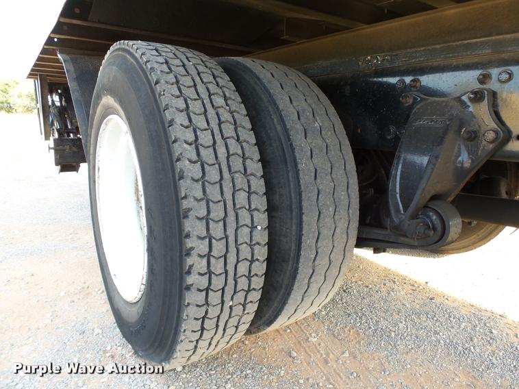 image for item DB4573 2007 Freightliner Business Class M2 box truck