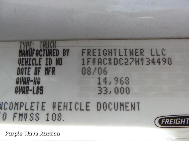 image for item DB4573 2007 Freightliner Business Class M2 box truck