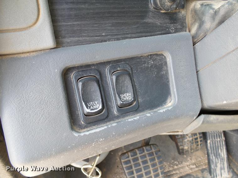 image for item DB4575 2007 Freightliner Columbia semi truck