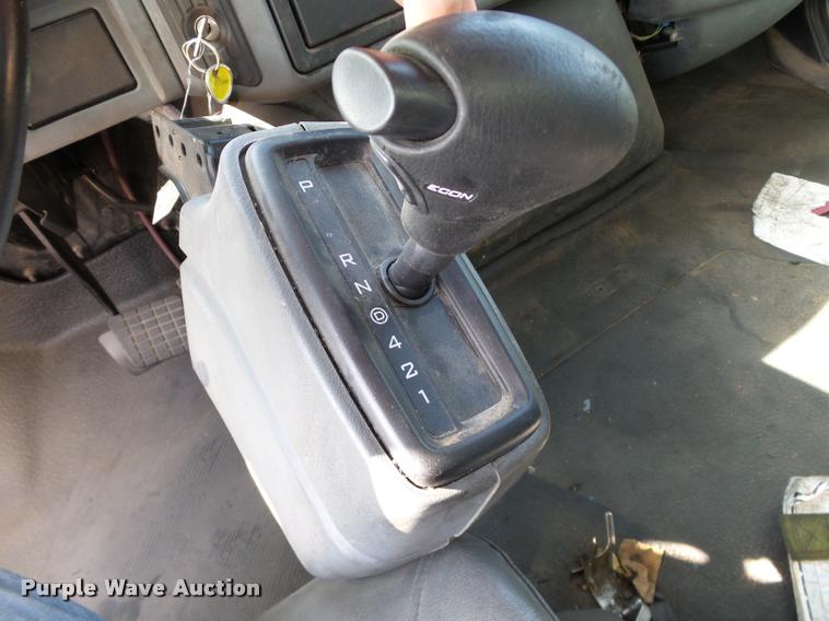 image for item DB4577 2005 International DuraStar 4300 box truck