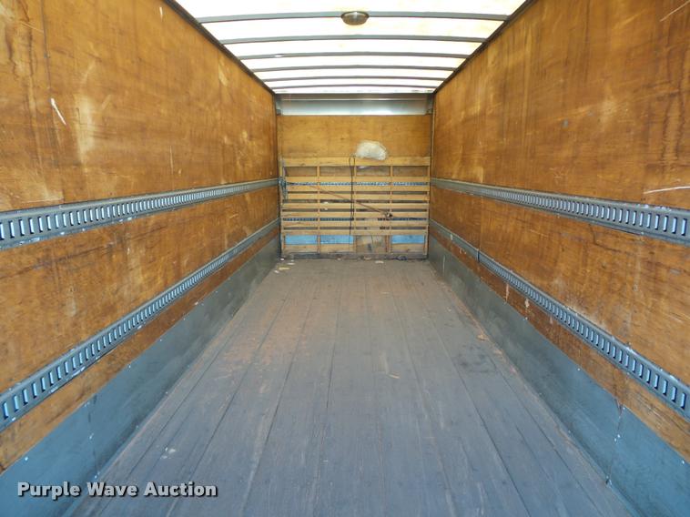 image for item DB4577 2005 International DuraStar 4300 box truck