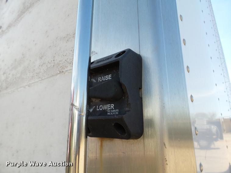 image for item DB4577 2005 International DuraStar 4300 box truck