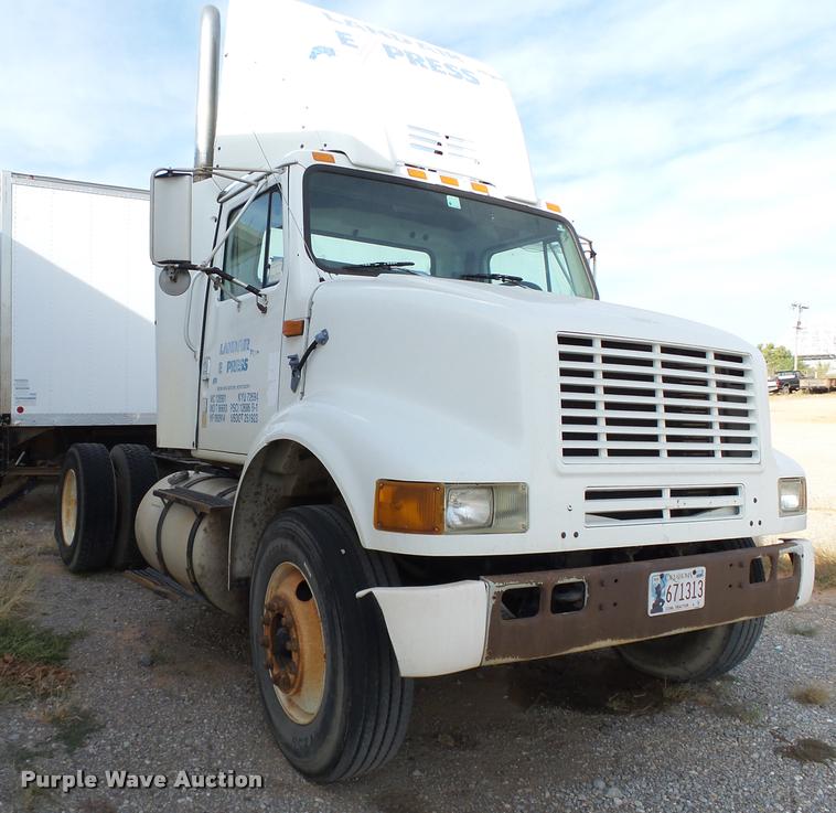 image for item DB4578 1998 International 8100 semi truck