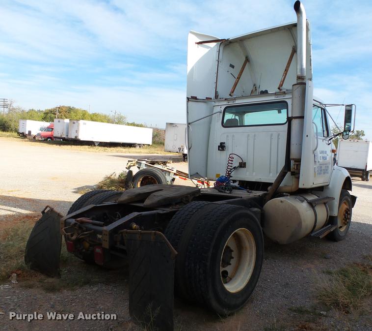 image for item DB4578 1998 International 8100 semi truck
