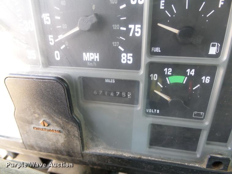 image for item DB4578 1998 International 8100 semi truck