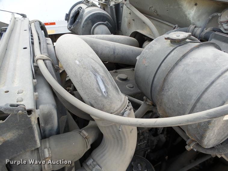 image for item DB4578 1998 International 8100 semi truck