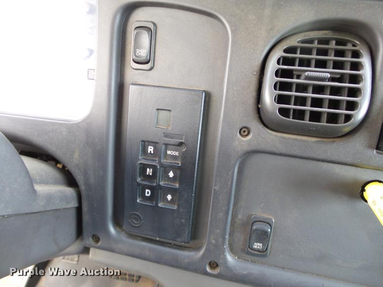 image for item DB4579 2006 Freightliner Business Class M2 box truck