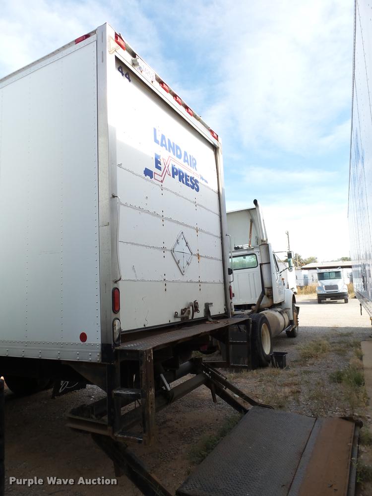 image for item DB4579 2006 Freightliner Business Class M2 box truck