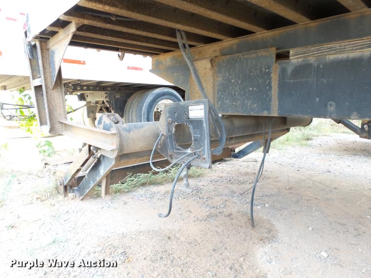 image for item DB4579 2006 Freightliner Business Class M2 box truck