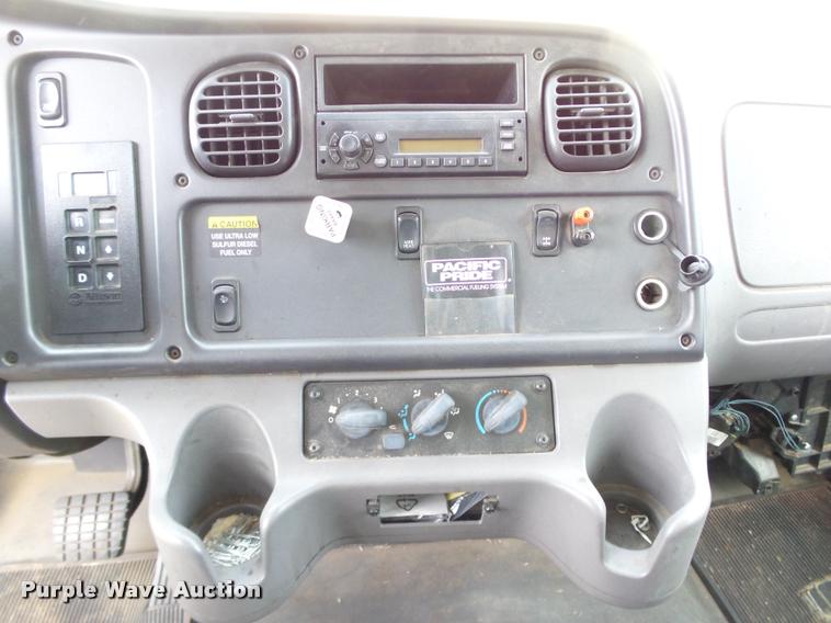 image for item DB4580 2009 Freightliner Business Class M2 box truck