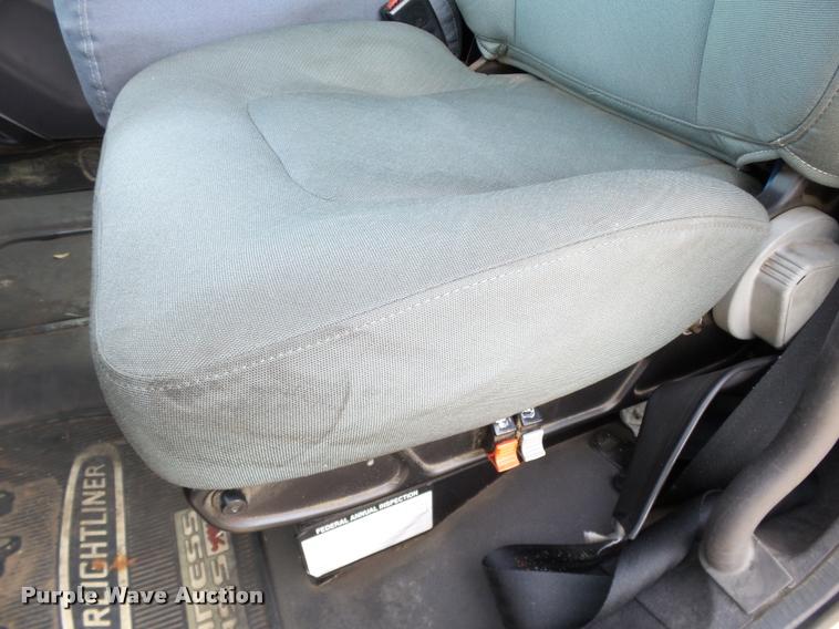 image for item DB4580 2009 Freightliner Business Class M2 box truck