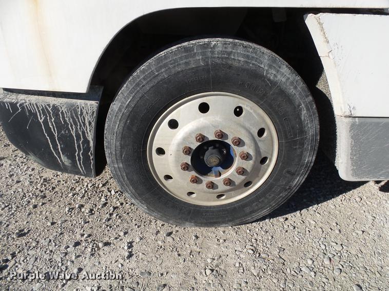 image for item K1038 1997 Freightliner FLD truck cab and chassis