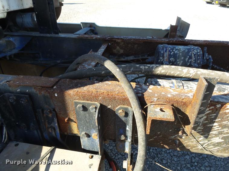 image for item K1038 1997 Freightliner FLD truck cab and chassis