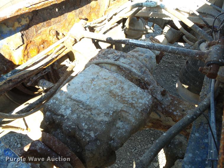 image for item K1038 1997 Freightliner FLD truck cab and chassis