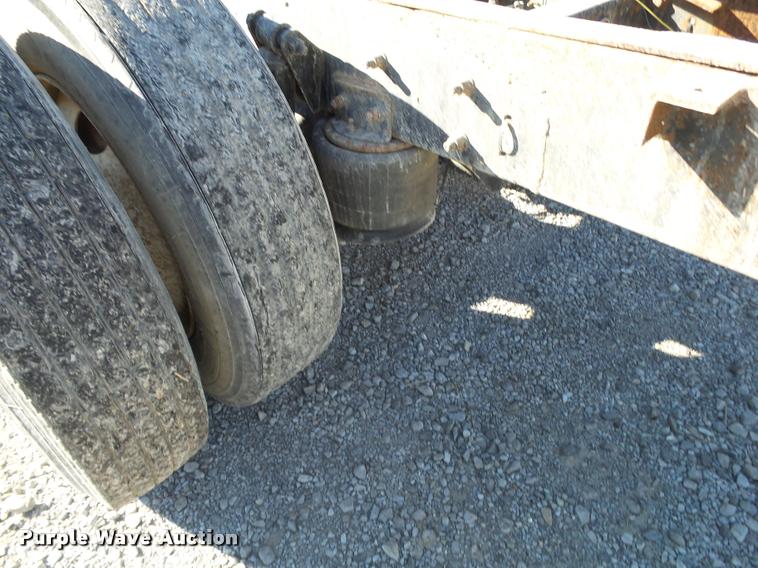 image for item K1038 1997 Freightliner FLD truck cab and chassis