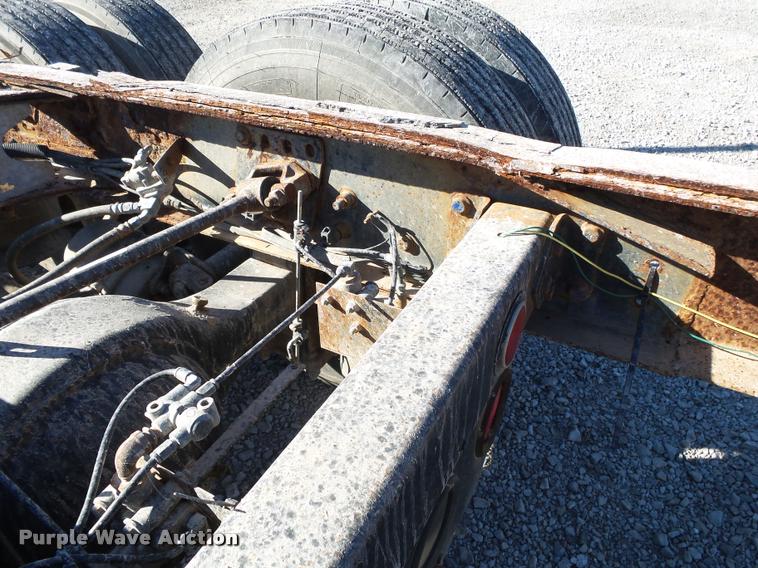 image for item K1038 1997 Freightliner FLD truck cab and chassis