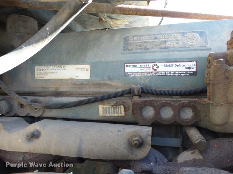 image for item K1038 1997 Freightliner FLD truck cab and chassis