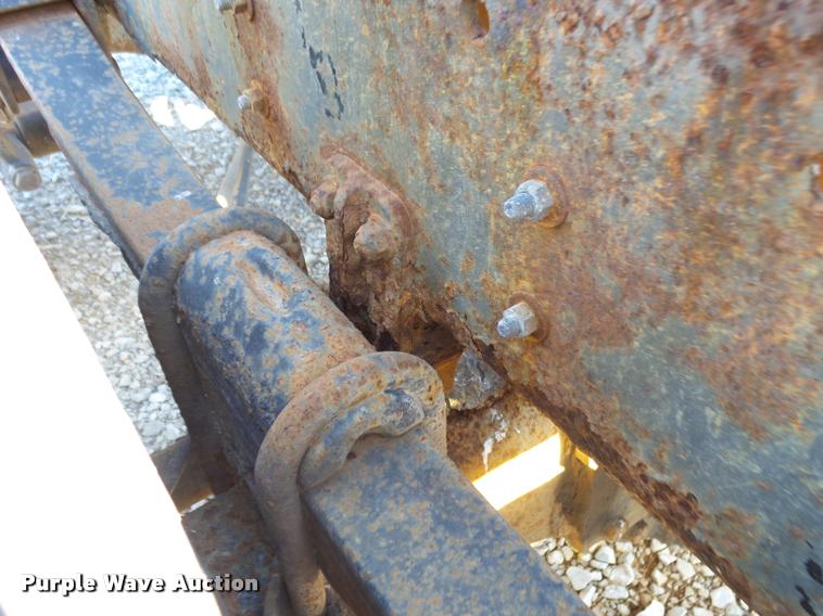 image for item K1039 1995 Freightliner FLD truck cab and chassis