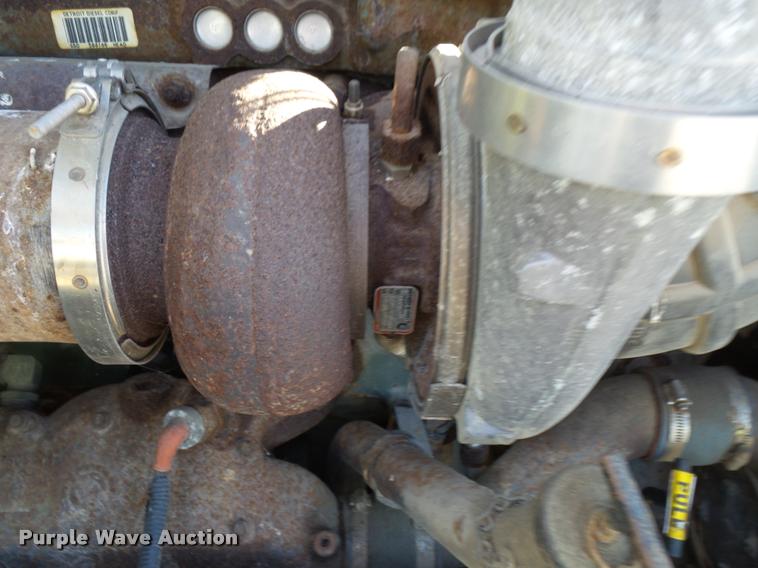 image for item K1039 1995 Freightliner FLD truck cab and chassis